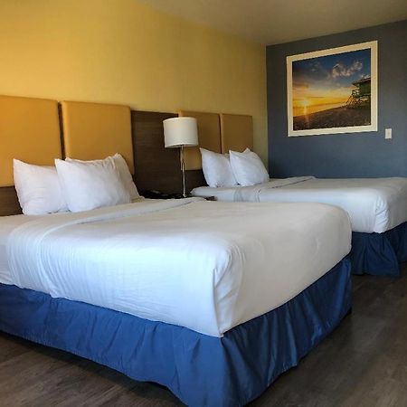 Days Inn By Wyndham Hayward Airport Ngoại thất bức ảnh